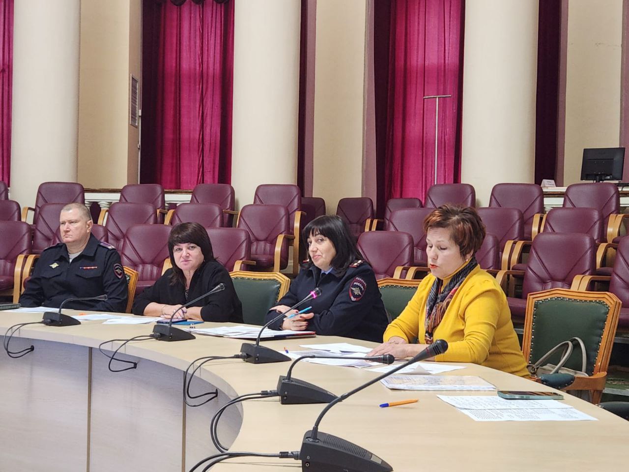 В Правительстве Пензенской области состоялось заседание областной Комиссии по делам несовершеннолетних и защите их прав