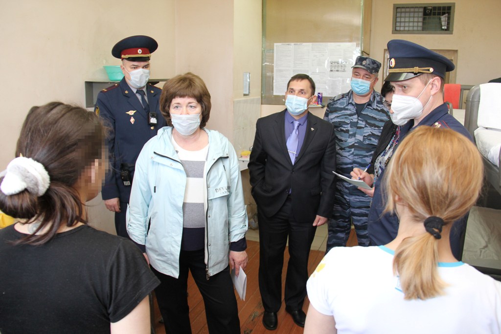 Уполномоченный по правам ребенка в Пензенской области посетила СИЗО-1