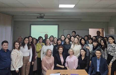Для ответственных секретарей и специалистов районных (городских) муниципальных комиссий по делам несовершеннолетних и защите их прав проведен семинар - совещание организованный областной КДН и ЗП.