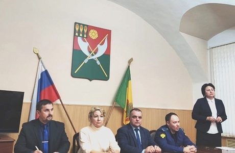 В Мокшанском районе на комиссии обсудили чрезвычайное происшествие, закончившееся смертью подростка