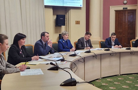 В Правительстве Пензенской области состоялось заседание областной Комиссии по делам несовершеннолетних и защите их прав