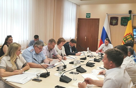 В областном правительстве состоялось заседание очередной КДН и ЗП
