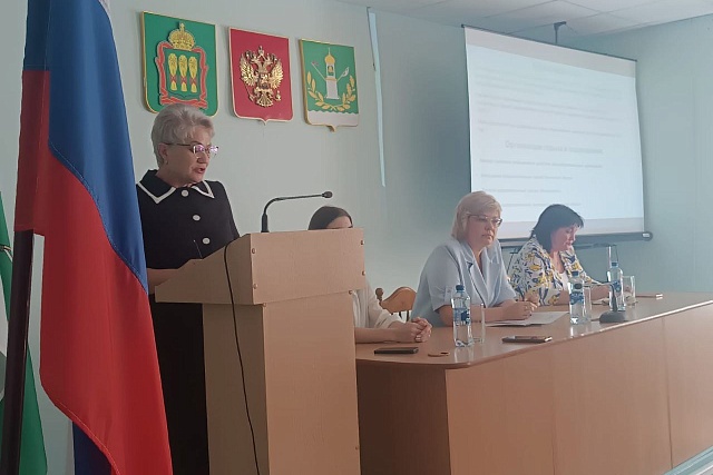 Рабочий выезд в КДН и ЗП Лунинского района